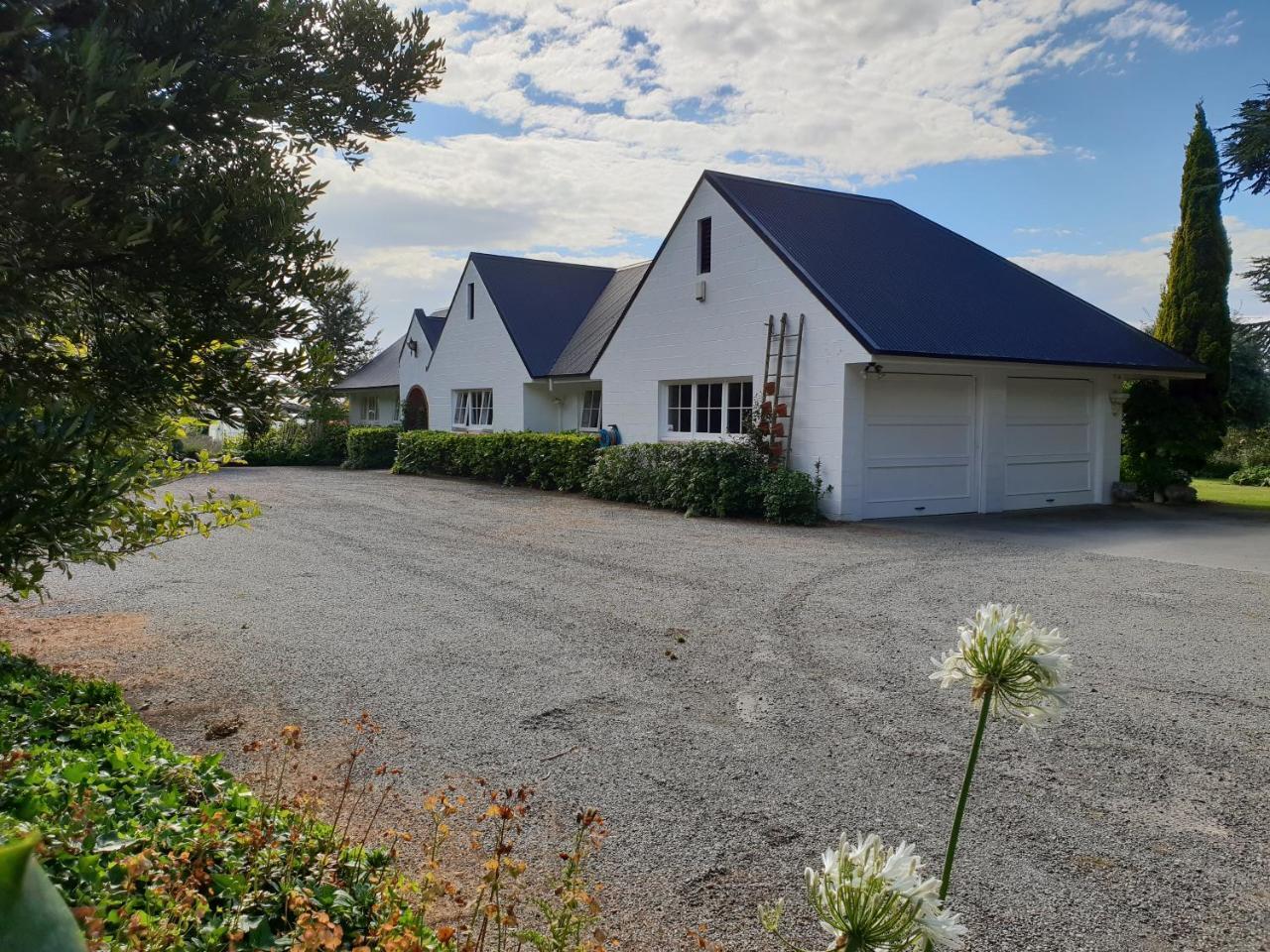 Whiteacres Bed & Breakfast Invercargill Exterior photo
